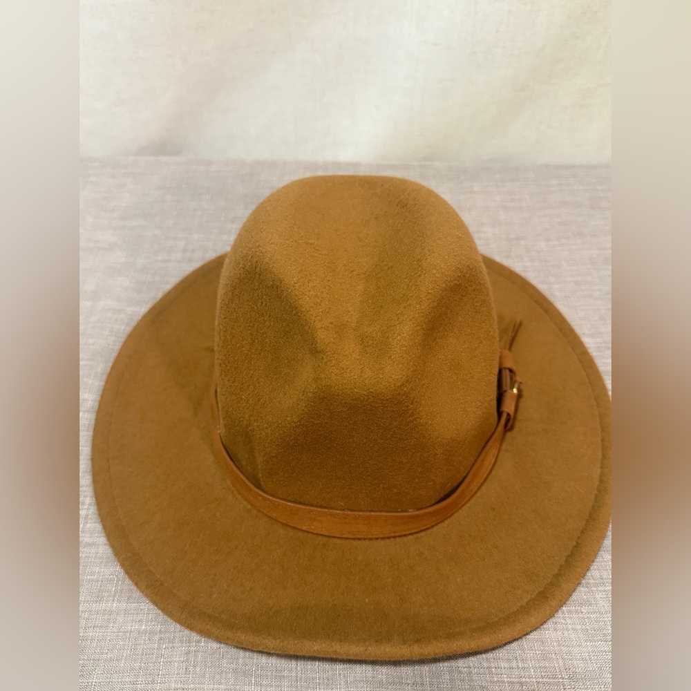 Classic Tan Fedora Hat